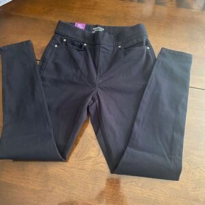 Signature by Levi Strauss Gold  Womens Waterless Pull-on Skinny Jeans Size 6